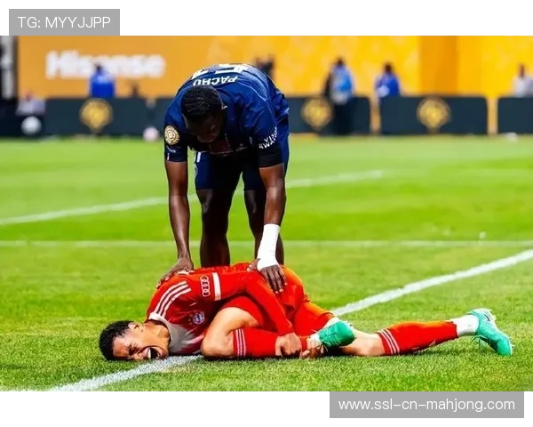 拜仁小将卡尔顶替穆西亚拉出场表现抢眼