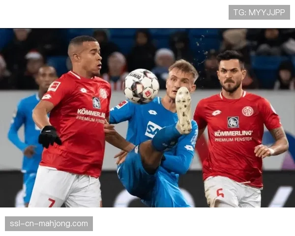 前瞻：德甲保级混战，柏林联、科隆、美因茨三队最后十轮的战术求生策略